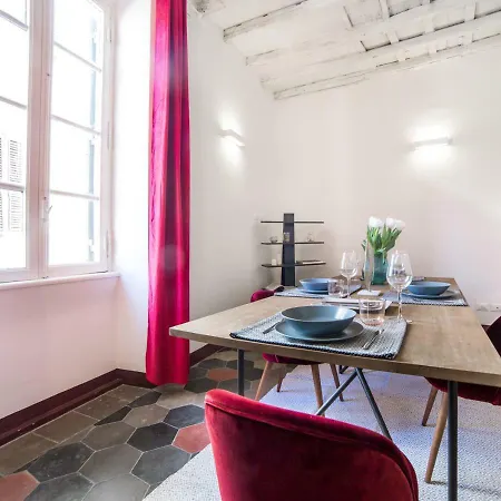 Rent In Gaia Apartamento *