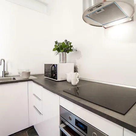 Rent In Gaia * Roma